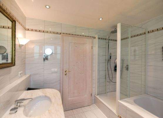 Badezimmer im EG