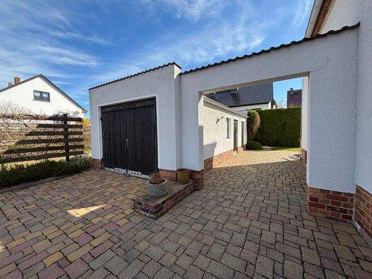 Garage und Werkstatt