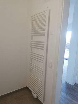 Helle Wohnung mit Terrasse