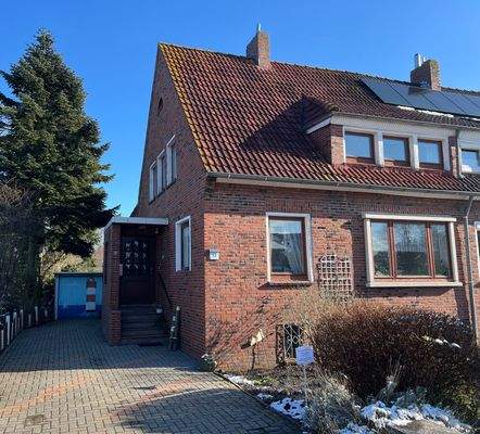 Vorderansicht Haus.jpeg