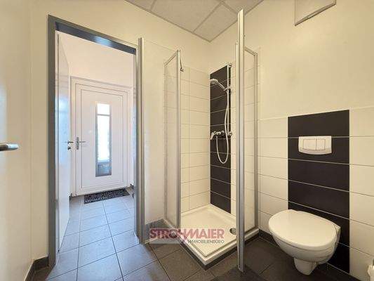 20250507_092044442_iOS