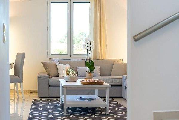 Kreta, Tersanas: Luxusvilla mit unschlagbarer Aussicht in ruhiger Lage zu verkaufen