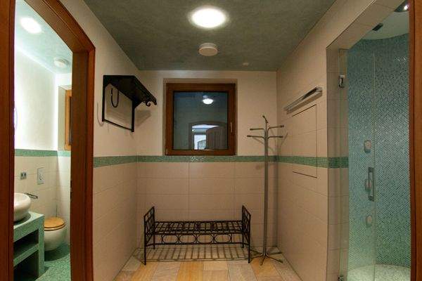 Badezimmer im Wellnessbereich