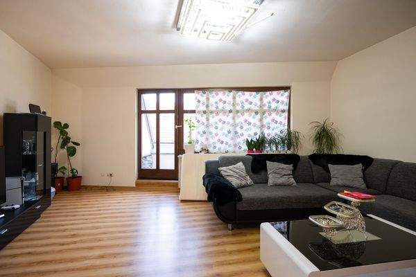 Wohnzimmer Zugang Loggia