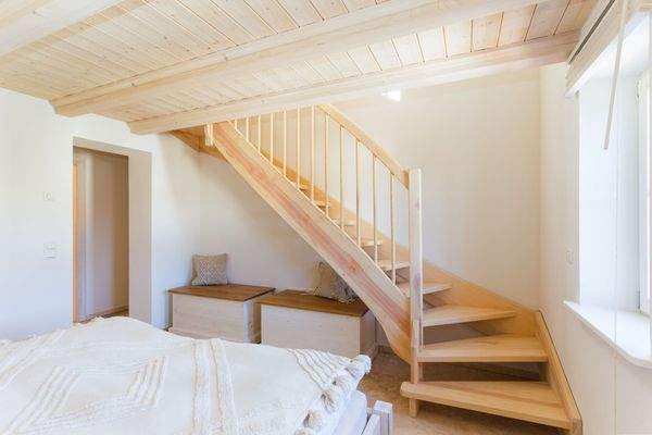 Schlafzimmer & Zugang Ankleide