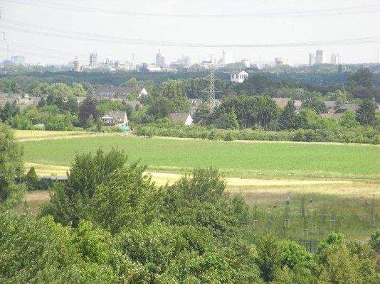 Blick nach Neuss und Düsseldorf