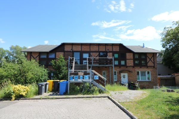 Mehrfamilienhaus