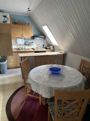 DG Zimmer mit Küchenzeile