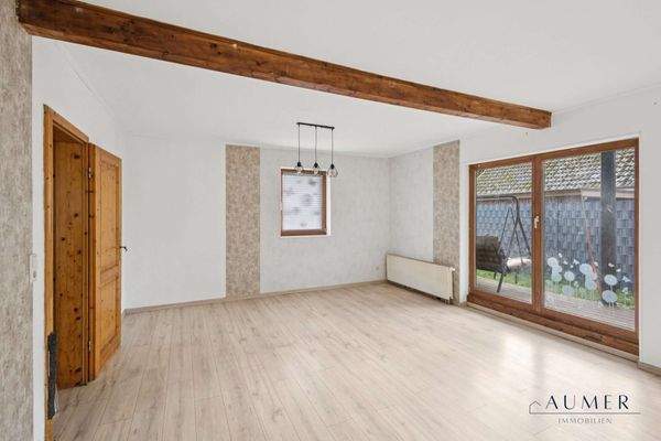 Wohnbereich mit Terrassenzugang