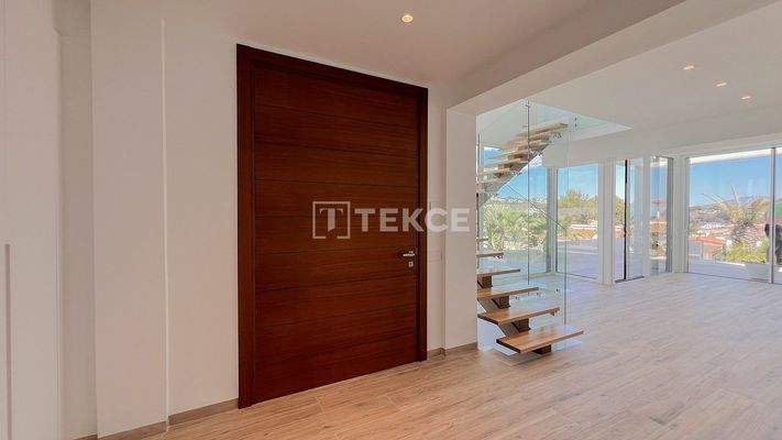 Sea Views Villa Nearby the Beach in Benissa Alicante