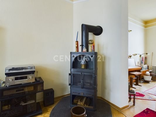 Ofen im Wohnbereich - C21 Zschoch Immobilien -