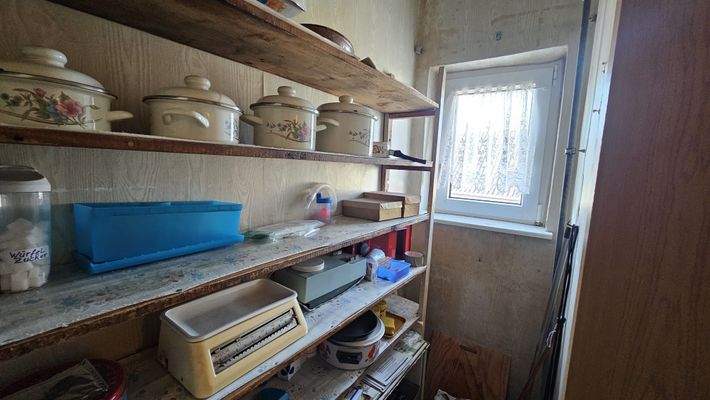 Speisekammer in OG-WE