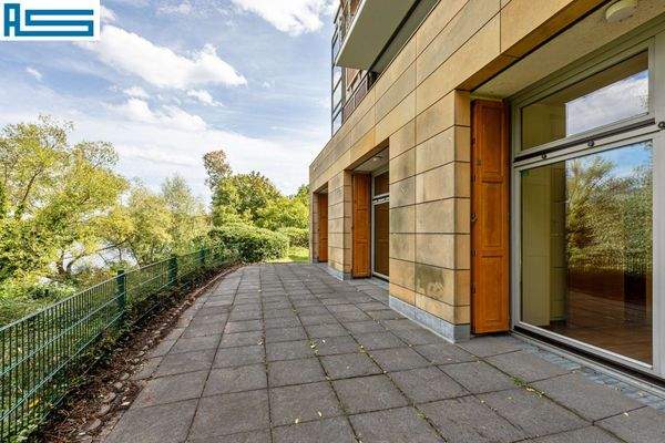 Terrasse, Blick nach Osten