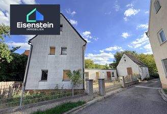 Einfamilienhaus in Abenberg mit attraktivem Einstiegspreis und vielseitigem Entwicklungspotenzial