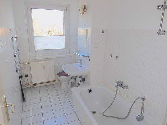 2f57f318-9701-480a-8c1d-a82b16f952ff