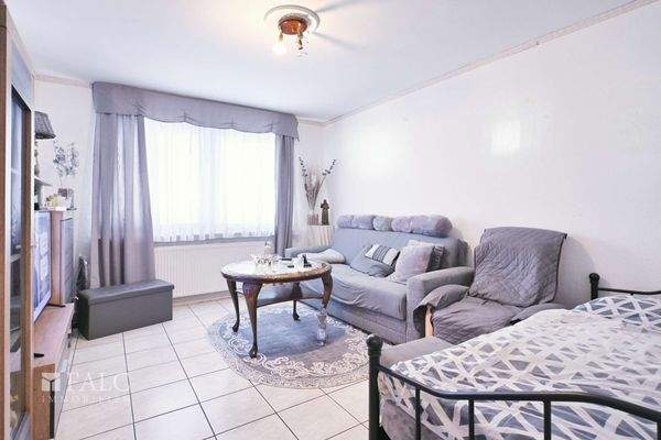 Wohnzimmer 2.OG rechts