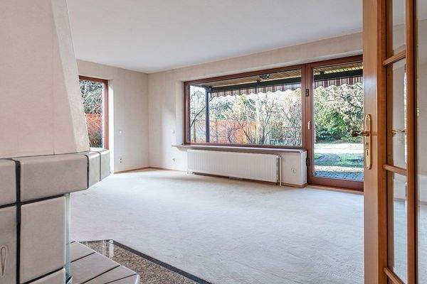 Wohnbereich mit Kamin