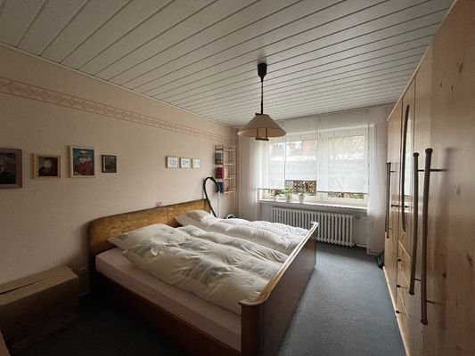 Schlafzimmer 2 im EG