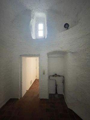 Turm - Platz für Fahrräder, Mülltonne (EG).JPG