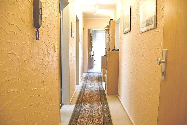 25 DG WHG6 - Flur.JPG