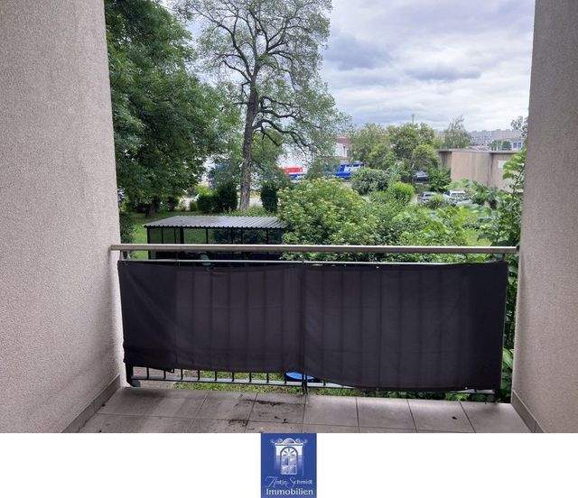 Sehenswerte Wohnung mit Balkon in Citynähe! - Photo 2