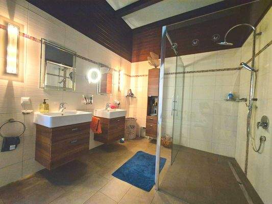 20250612_095449000_iOS 1.jpg