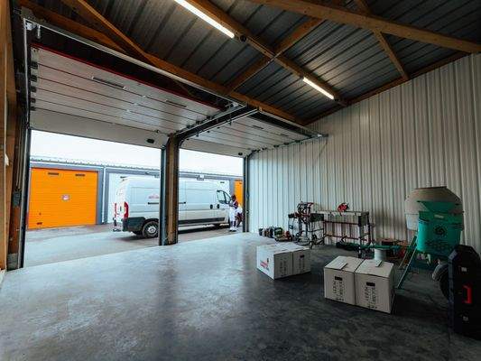 Lager mit 24_7 Zugang und Licht (6)