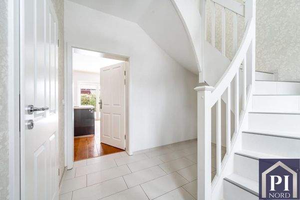 Hausflur und Wohnungstür