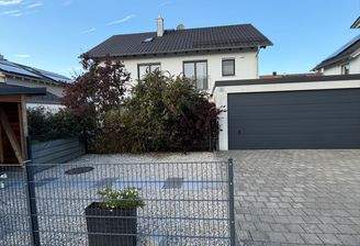 Ansicht Süd - straßenseitig