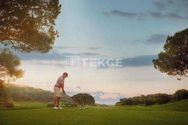 Properties Surrounded by Nature, Close to All Amenities in Benahavís