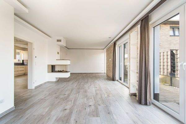 Offener und heller Wohnbereich im Vorderhaus