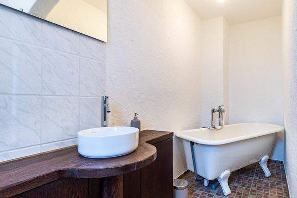 Bad Erdgeschoss Ansicht 2