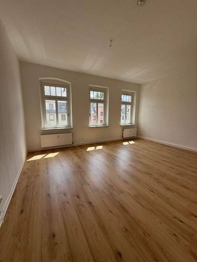 Neu Sanierte 4 Raum Wohnung mit kleinem Balkon in Zwickau Pölbitz ab sofort zu vermieten - Foto 3