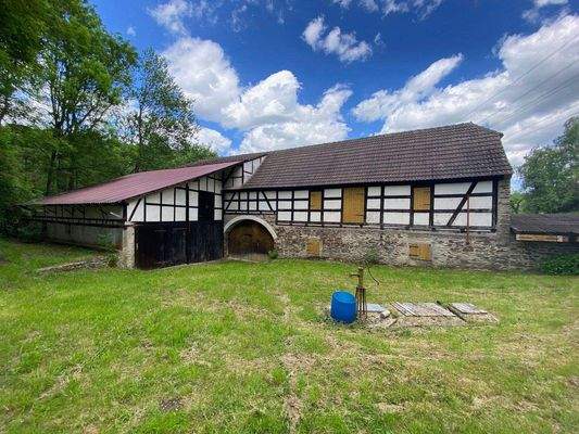 13 Gemauerter Brunnen, hinter der Scheune.jpg