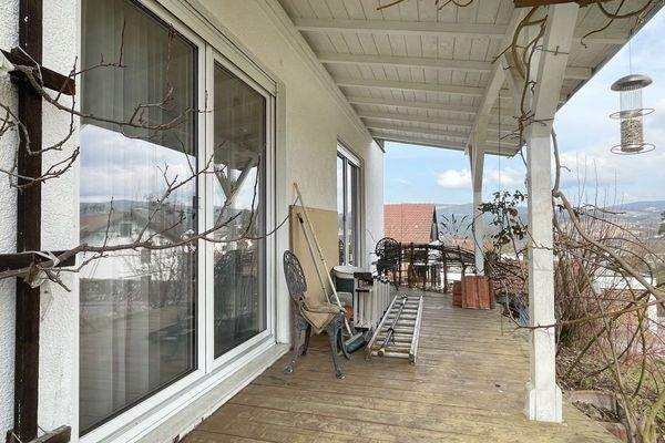 überdachte Terrasse (Osten)