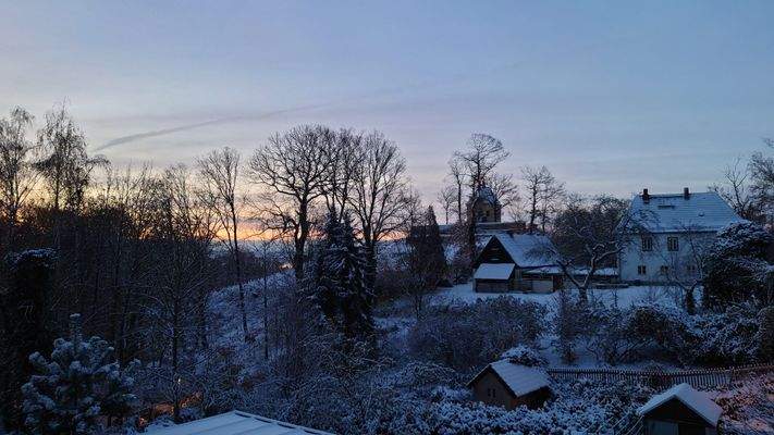 Außenansicht Balkon - Winter