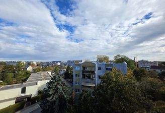 Ausblick Loggia und Wohnzimmer