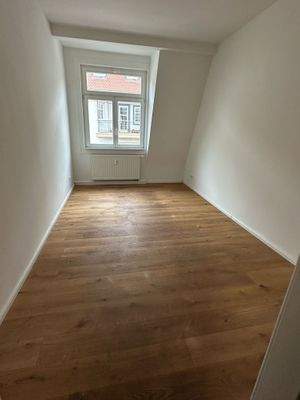 PHOTO-2025-04-25-22-02-15 (6)