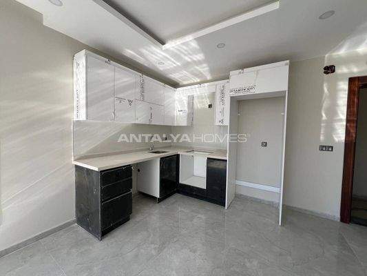 Elegant Properties 210 M from the Sea in Alanya