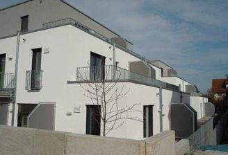 UhW Gebäude Straßenseite