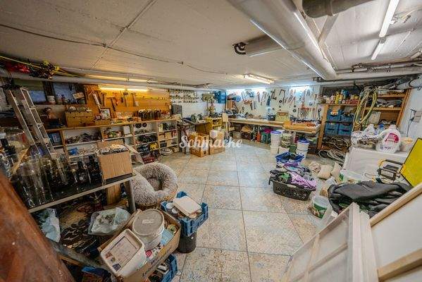 (1)Waschküche/Keller