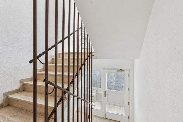 48177_004_Treppenhaus