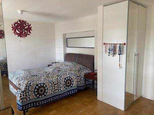 Schlafzimmer / 1. OG