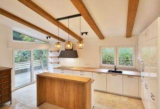 Hochwertige Einbauküche