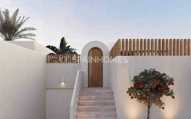 Modern 3-Bedroom Houses with Private Pool in Algorfa