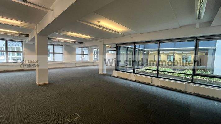 Bürofläche zum Innenhof