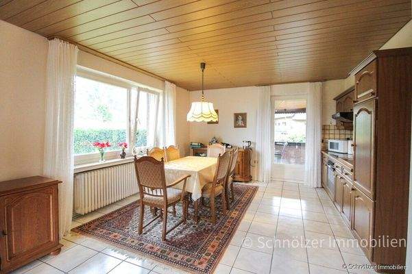 Ess-/ und Kochbereich EG