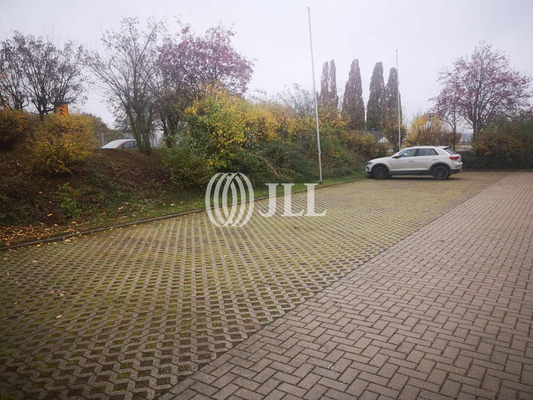 Parkplätze am Objekt