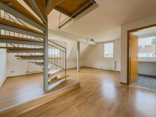 Wohnzimmer DG rechts (E4)