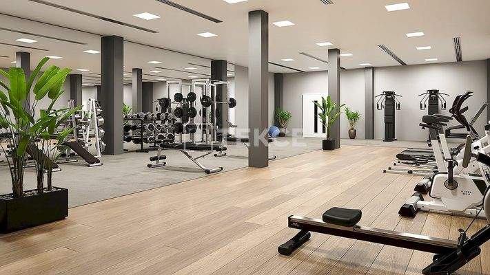 Spacious Real Estate with Sea View in Mijas Costa